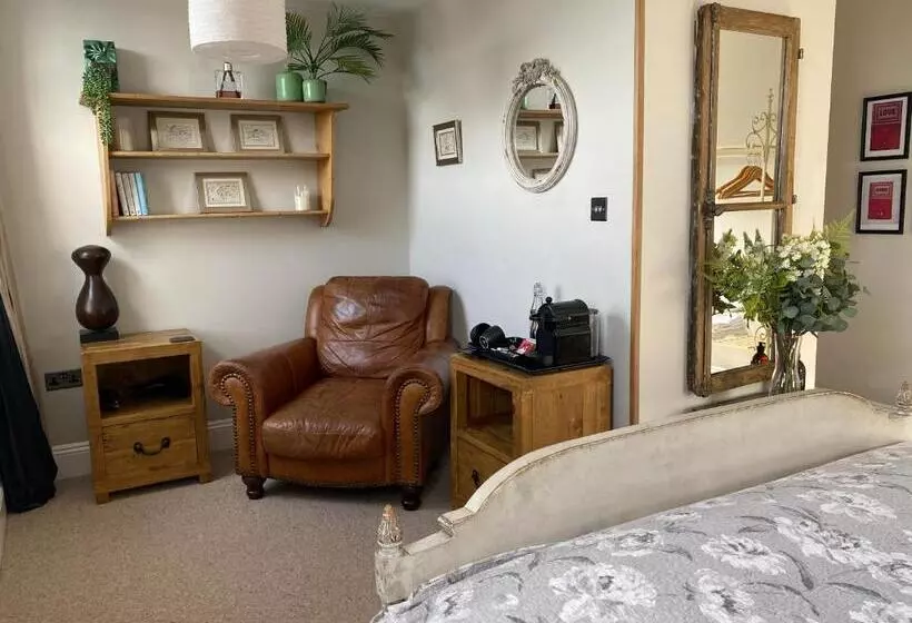 Bed and Breakfast No 22