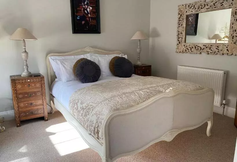 Bed and Breakfast No 22