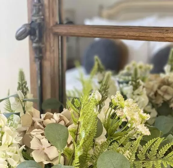 Bed and Breakfast No 22