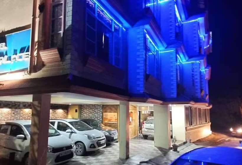 בית מלון כפרי Goroomgo King Palace Shimla