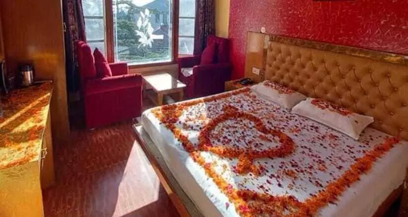 ホテル Goroomgo King Palace Shimla