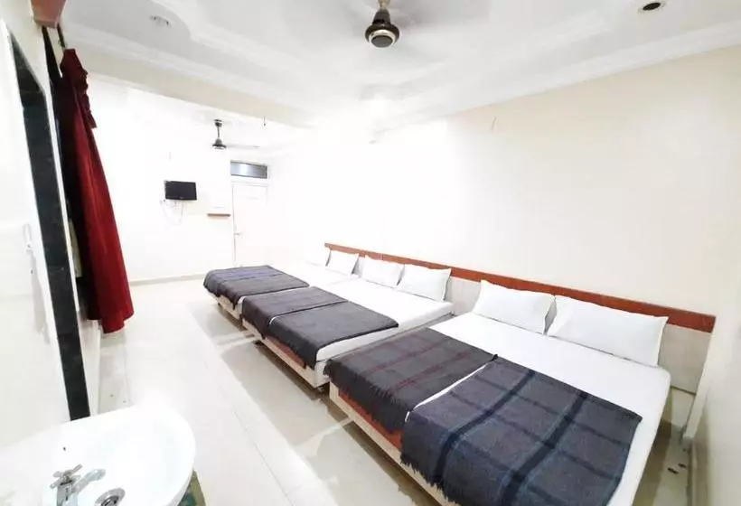 Hotelli Dwarka Nilayam