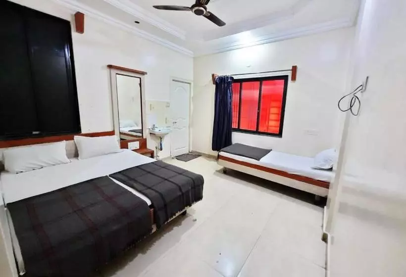 Hotelli Dwarka Nilayam