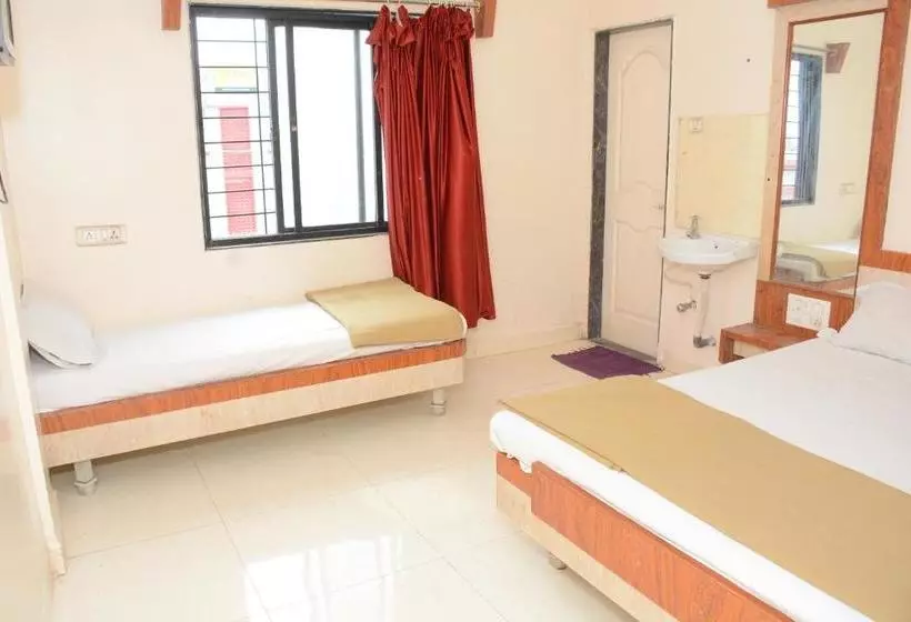 Hotelli Dwarka Nilayam