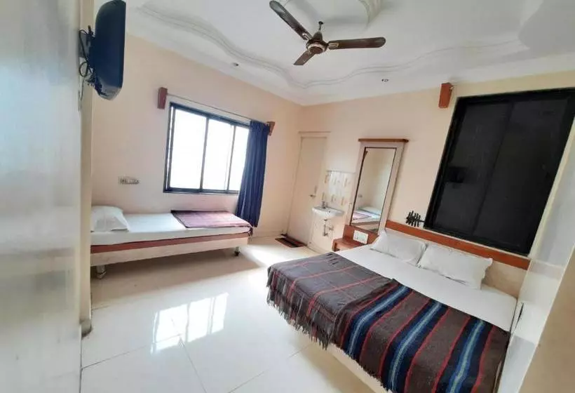 Hotelli Dwarka Nilayam