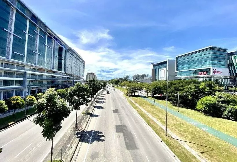 Harper Boutique Hotel At Sutera Avenue