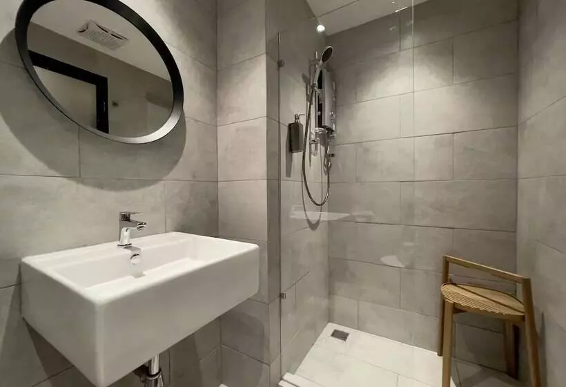 Harper Boutique Hotel At Sutera Avenue