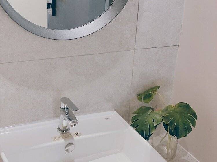 Harper Boutique Hotel At Sutera Avenue