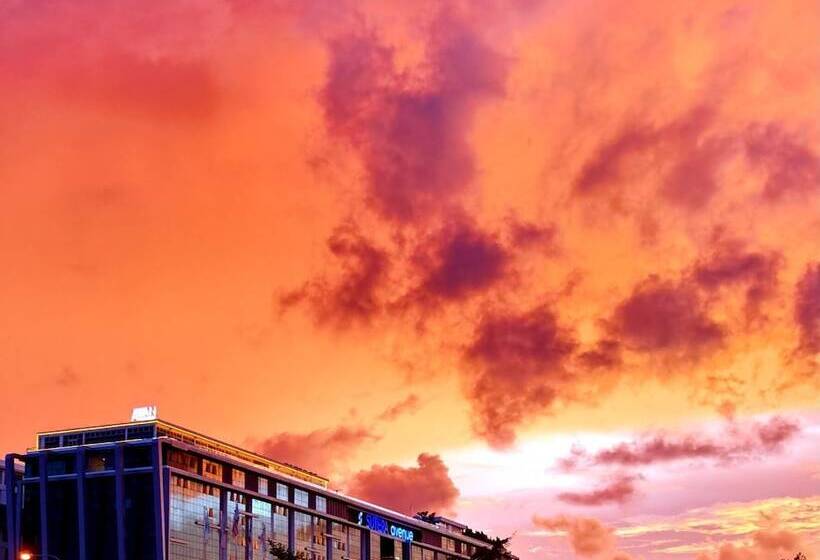 Harper Boutique Hotel At Sutera Avenue