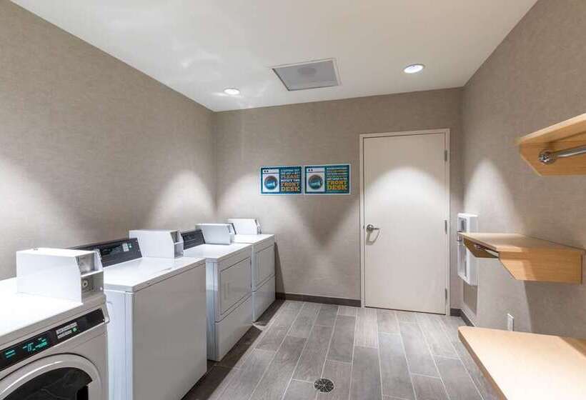 ホテル Home2 Suites By Hilton Midland East
