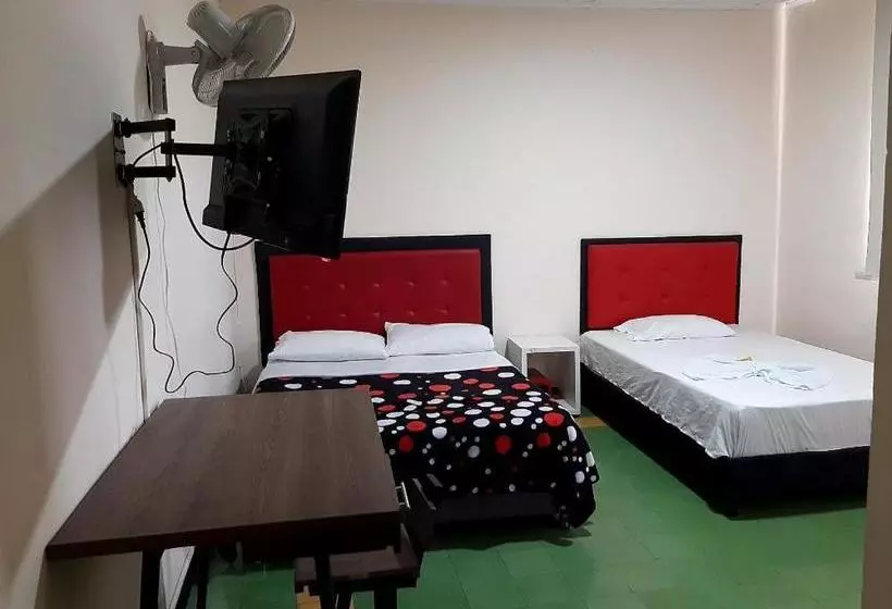 ホテル Majestic
