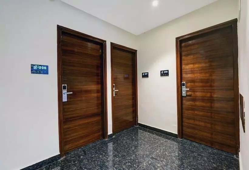 Hotelli Oyo Townhouse 77018 Gangothri