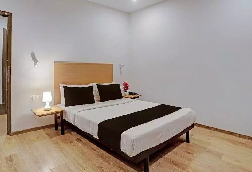 Hotelli Oyo Townhouse 77018 Gangothri