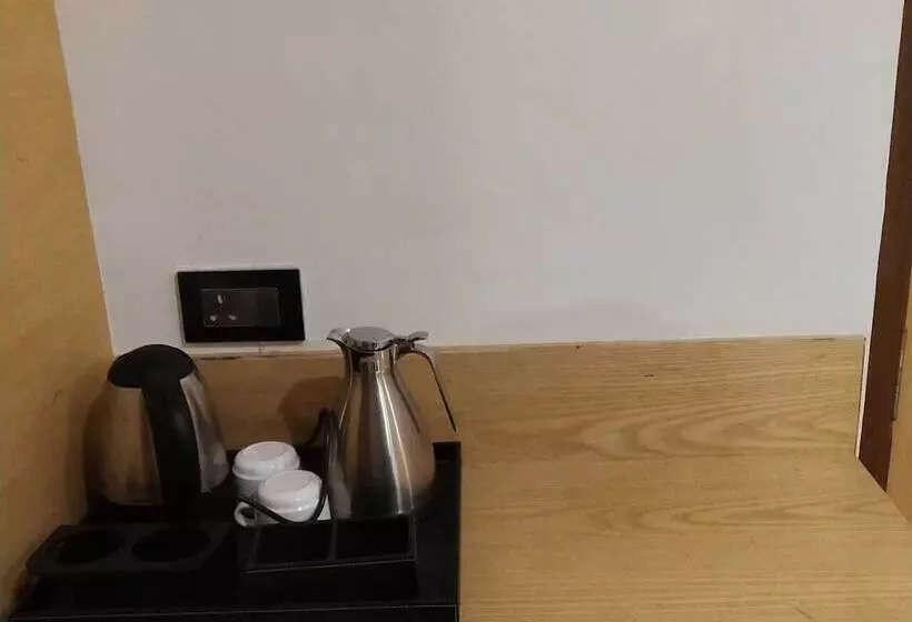 Motelli Pph Living Railotel Coimbatore