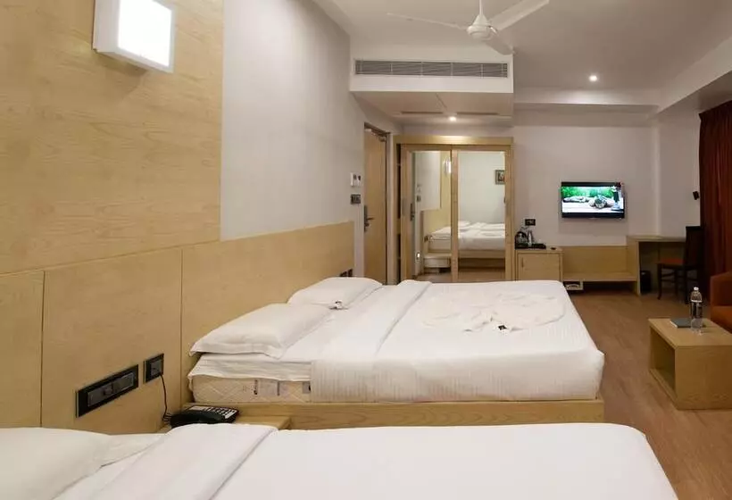 Motelli Pph Living Railotel Coimbatore