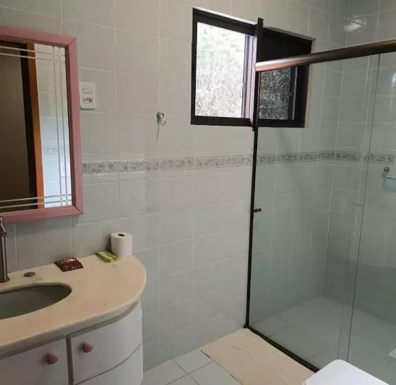 Majatalo Pousada Falls Park