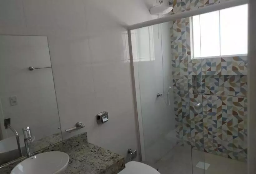 Majatalo Pousada Falls Park