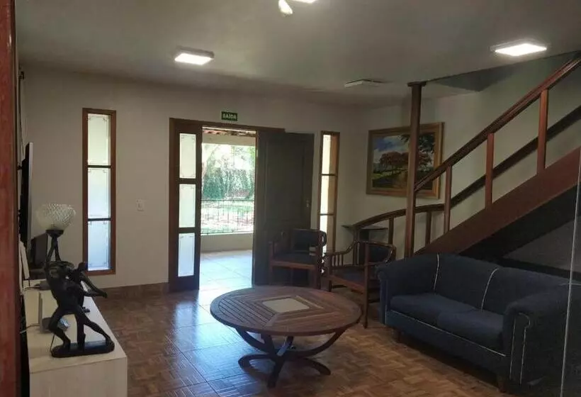 Majatalo Pousada Falls Park