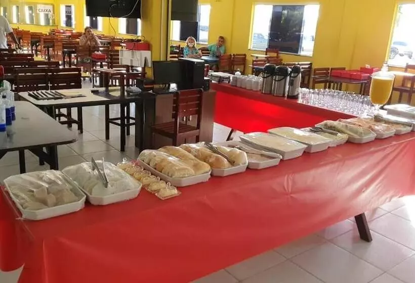 ペンション Pousada Vitoria