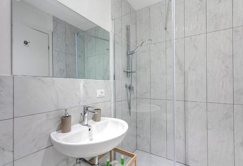 پانسیون Sleep Tight Florence