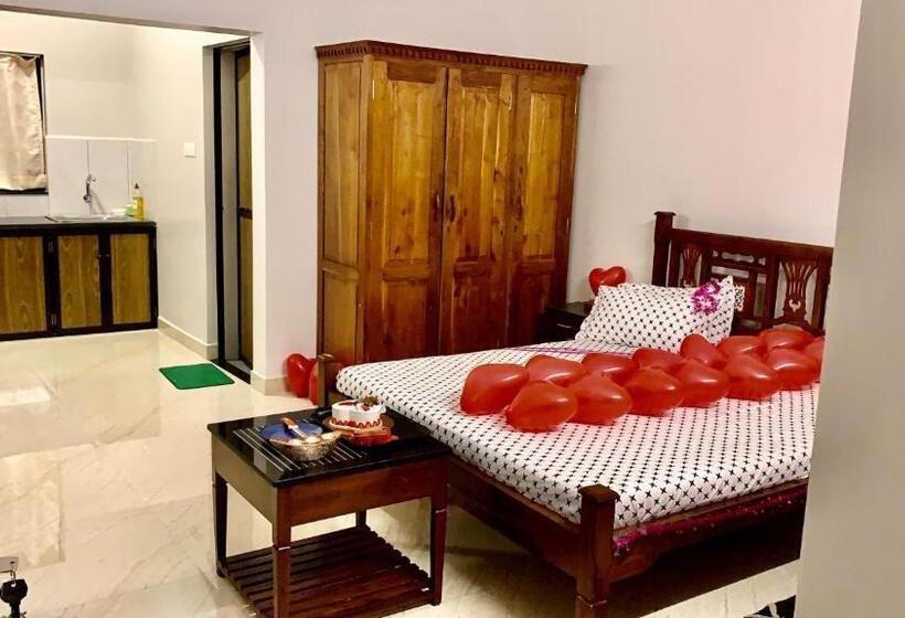پانسیون Stan Inn, North Goa, Vagator, With Strong Wifi,free Private Parking & Kitchen, Can Cook Where You St
