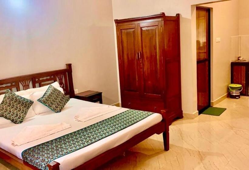 پانسیون Stan Inn, North Goa, Vagator, With Strong Wifi,free Private Parking & Kitchen, Can Cook Where You St
