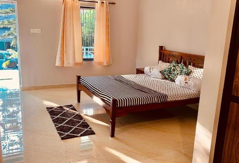 پانسیون Stan Inn, North Goa, Vagator, With Strong Wifi,free Private Parking & Kitchen, Can Cook Where You St
