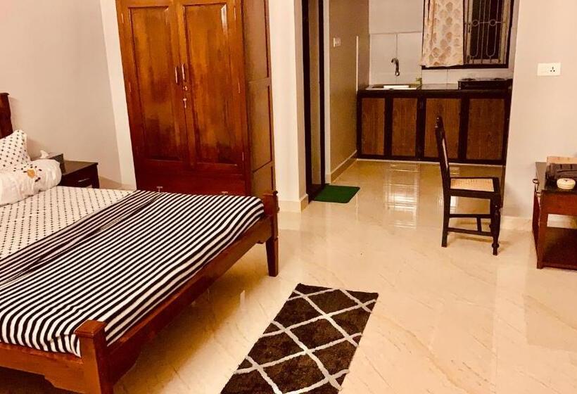 پانسیون Stan Inn, North Goa, Vagator, With Strong Wifi,free Private Parking & Kitchen, Can Cook Where You St
