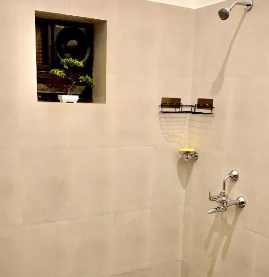 پانسیون Stan Inn, North Goa, Vagator, With Strong Wifi,free Private Parking & Kitchen, Can Cook Where You St