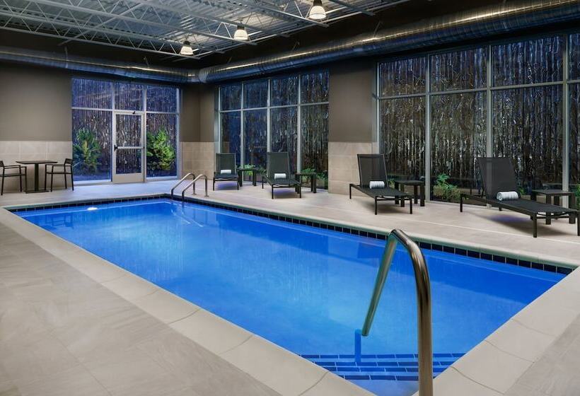 Ac Hotel By Marriott Portland Beaverton