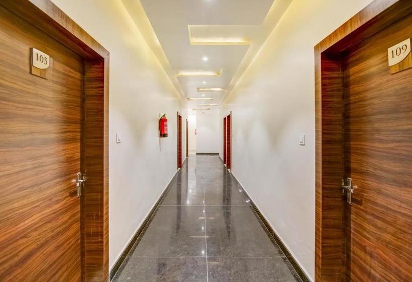 酒店 Capital O 75958  Paris Inn