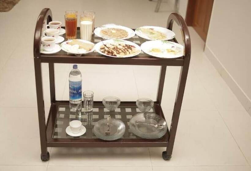 هتل Four Square By Wi