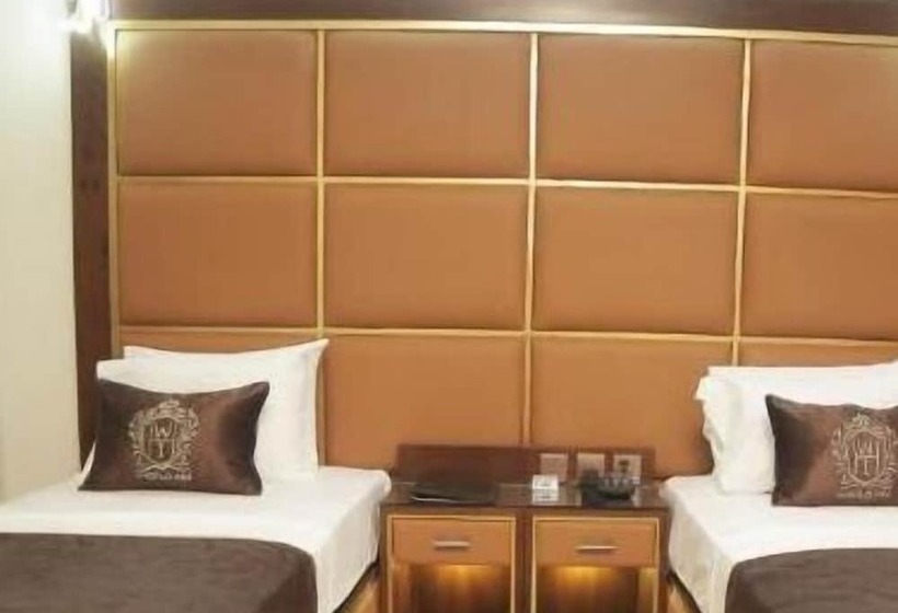 هتل Four Square By Wi