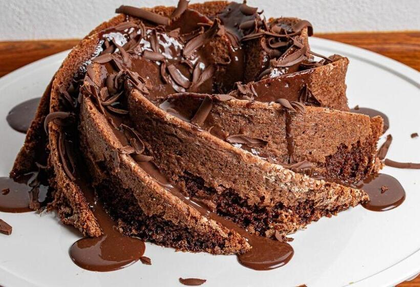 هتل Kauli Seadi Beach