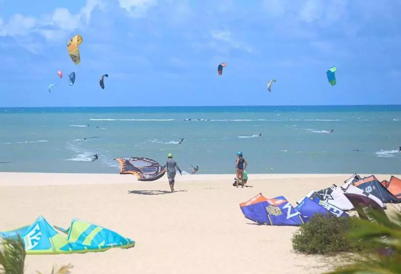 Hotelli Kauli Seadi Beach