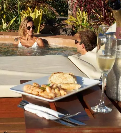 Hotelli Kauli Seadi Beach