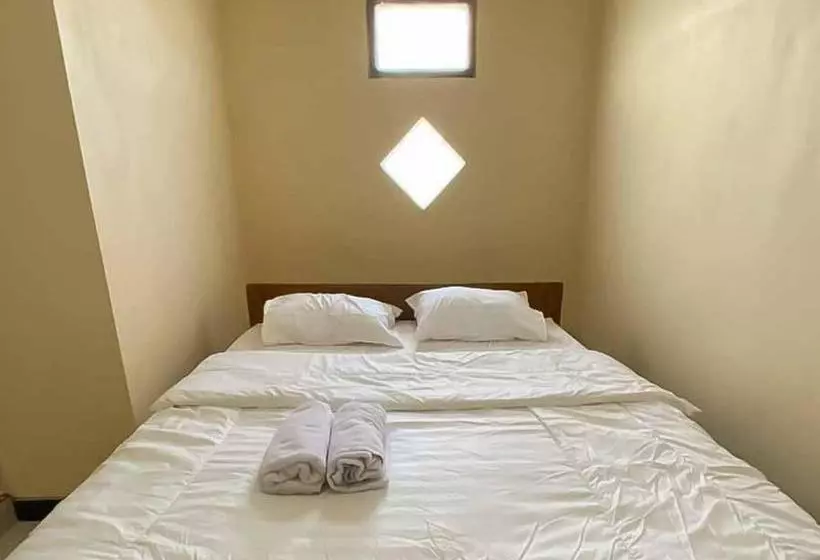 Hotelli Palace Syariah Homestay