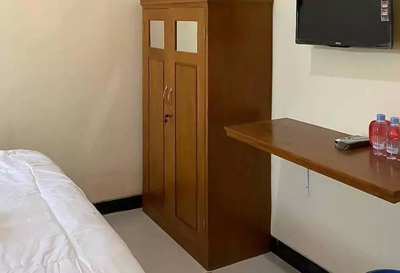 Hotelli Palace Syariah Homestay