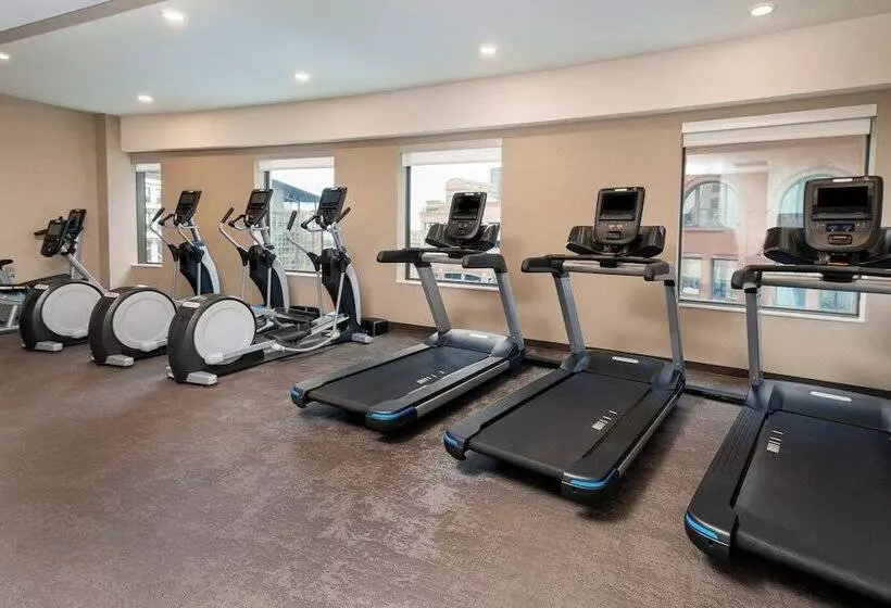 ホテル Residence Inn By Marriott Grand Rapids Downtown