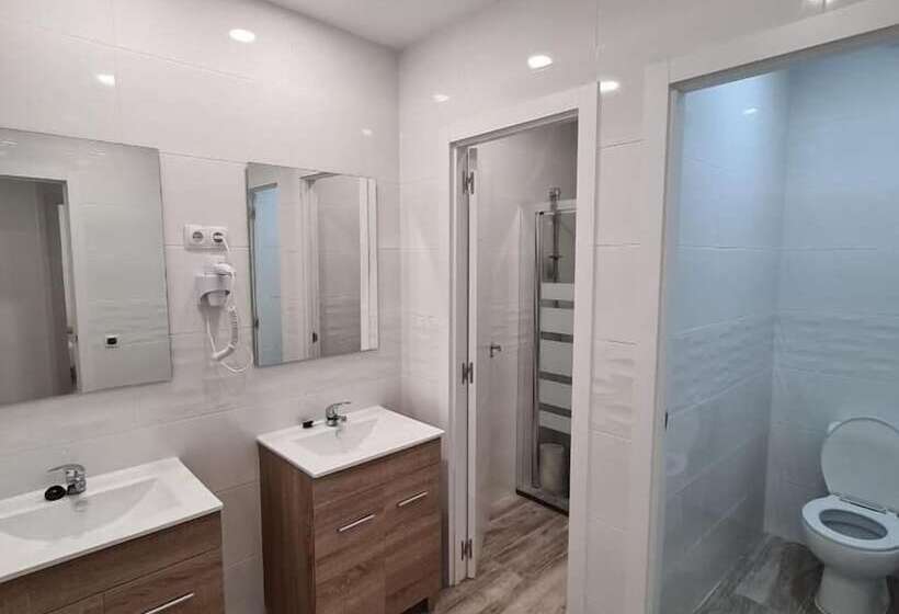 پانسیون Hostal Las Fronteras