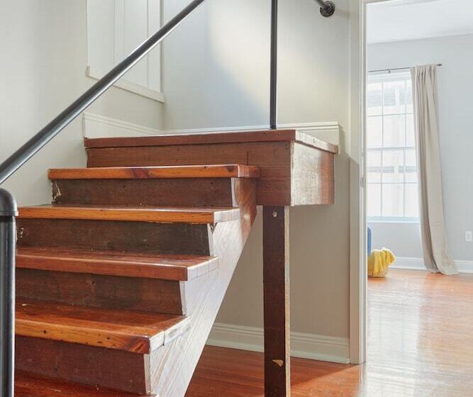 Sonder Baronne Manor