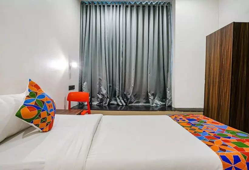 Fabhotel Lotus I