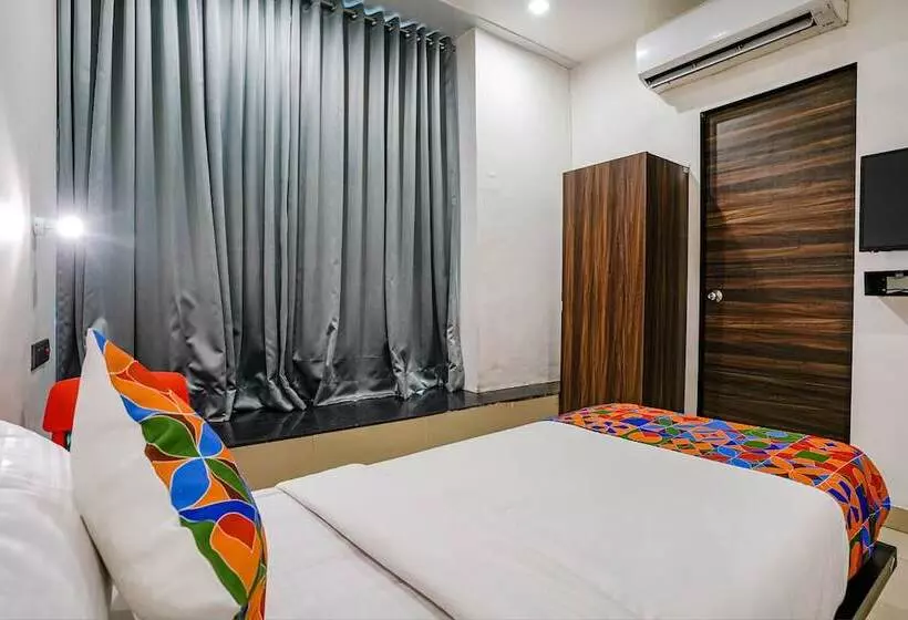 Fabhotel Lotus I