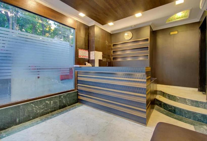 Hotelli Fab Dovers Inn