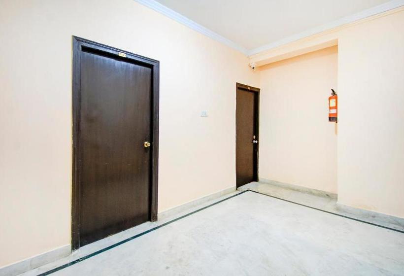 Hotelli Fab Dovers Inn