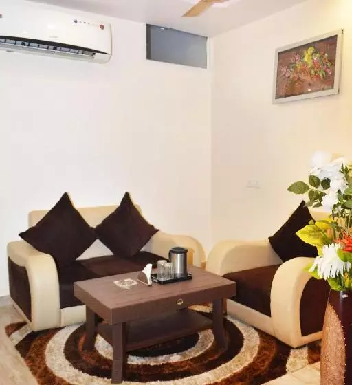 ホテル Comfort And Terrace Lounge