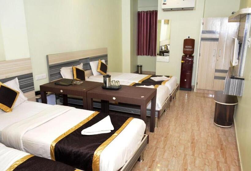 ホテル Comfort And Terrace Lounge