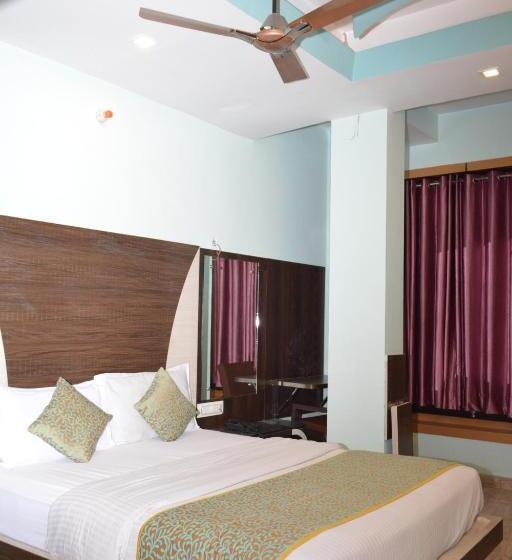 ホテル Comfort And Terrace Lounge