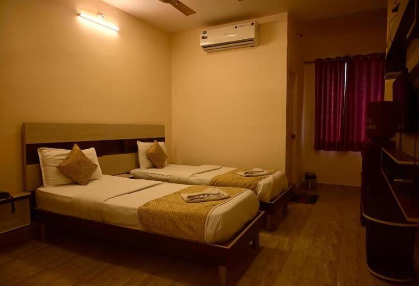 ホテル Comfort And Terrace Lounge