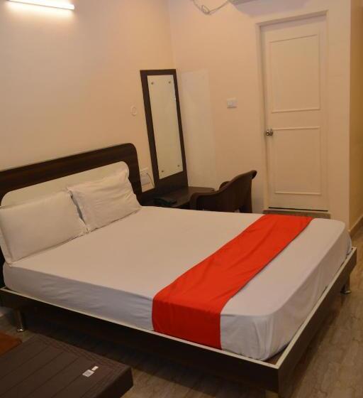 ホテル Comfort And Terrace Lounge